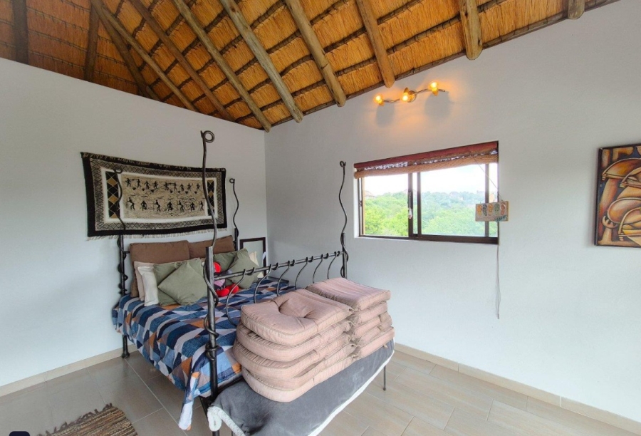 6 Bedroom Property for Sale in Boschenvaal River Front Lodges Free State